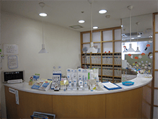 あざみ野皮膚科受付