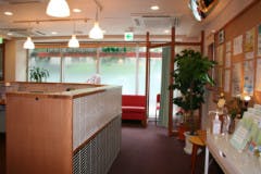 しばた形成外科・内科受付 待合室