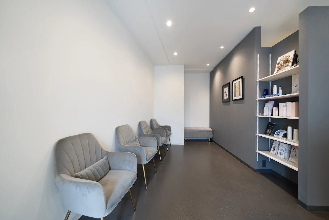 アルテスキンクリニック(ARTE SKIN CLINIC)待合室