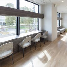 ことに皮フ科クリニック待合室