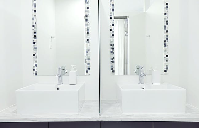 八重洲形成外科・美容皮膚科洗面所