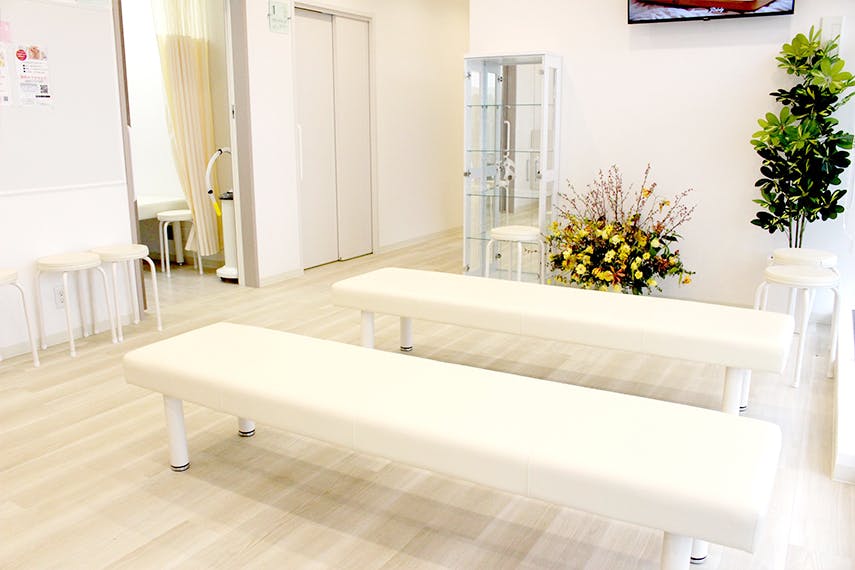 むさしの台駅前ひふ科待合室