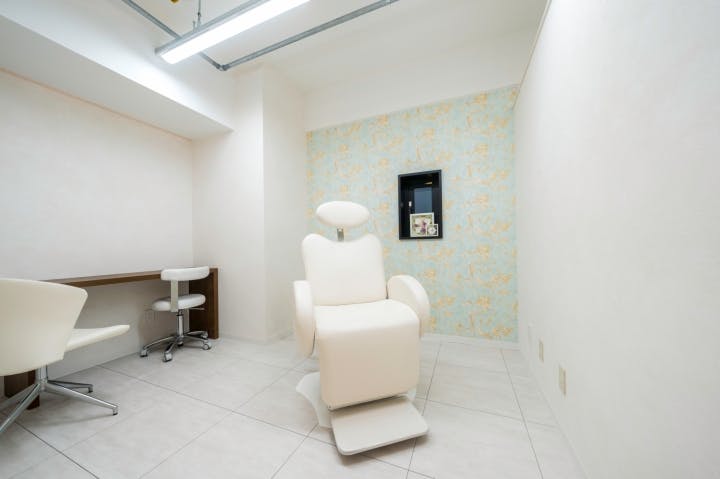 大内ビューティークリニック診察室 治療室