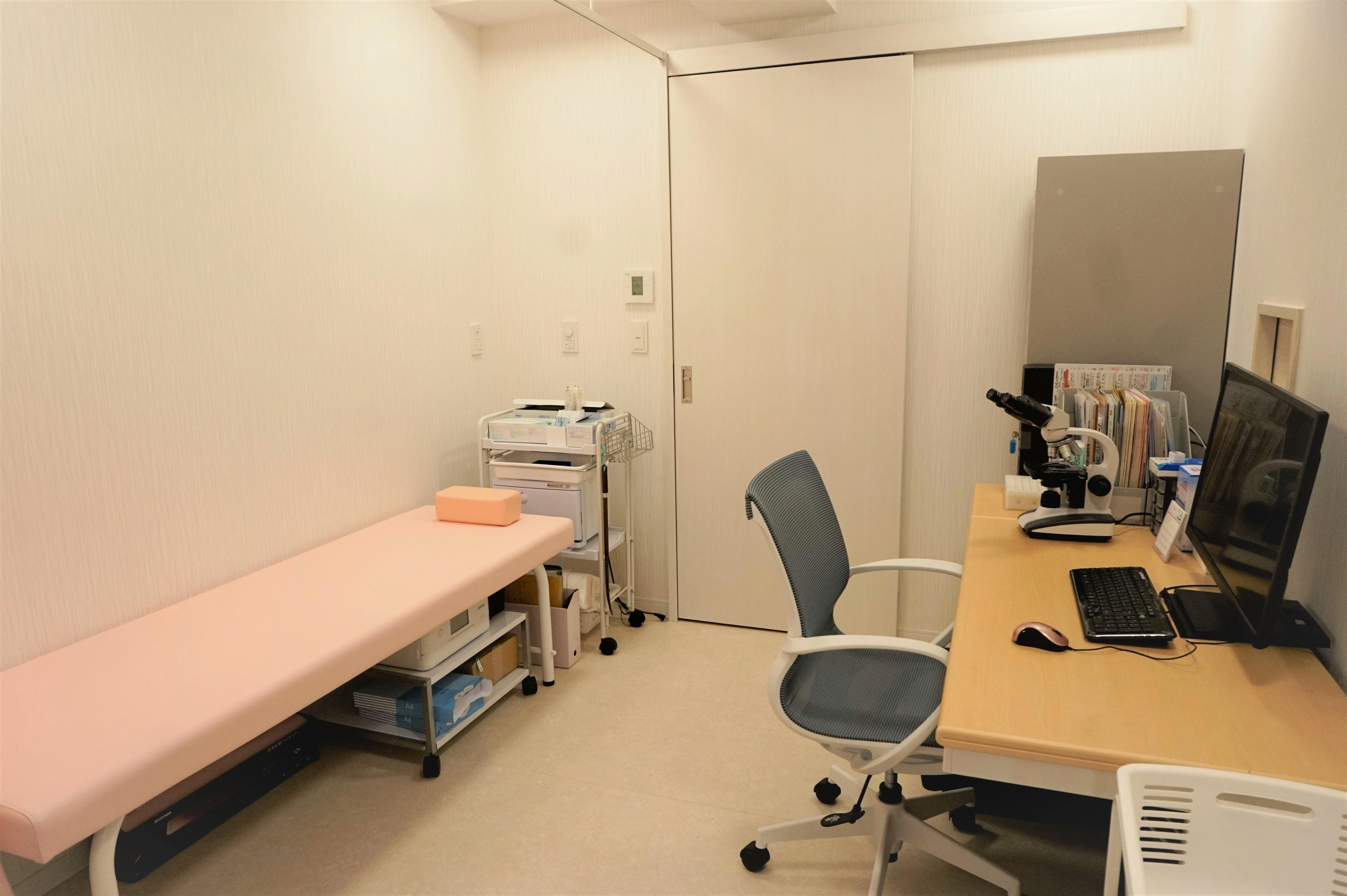 さくらクリニック診察室