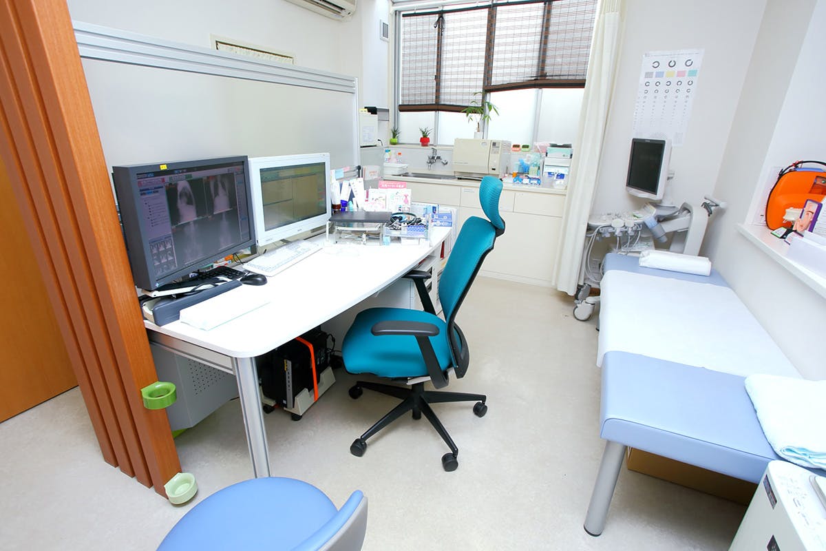 あびこ消化器内科クリニック診察室