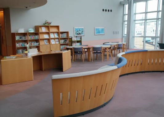 山鹿クリニック待合室