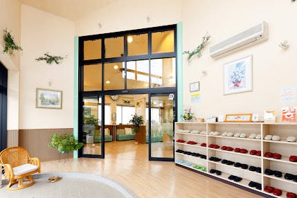 いずみデンタルクリニック入口