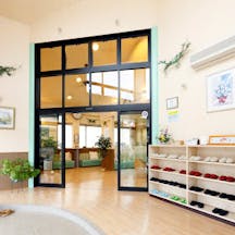 いずみデンタルクリニック入口