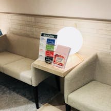 水の森美容クリニック 東京新宿院待合室