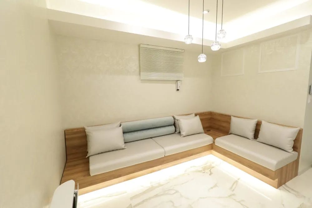 アンセネクリニック築地待合室