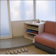 田園調布皮フ科クリニック玄関