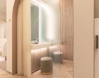 大西皮フ科形成外科医院京都四条河原町院院内画像②