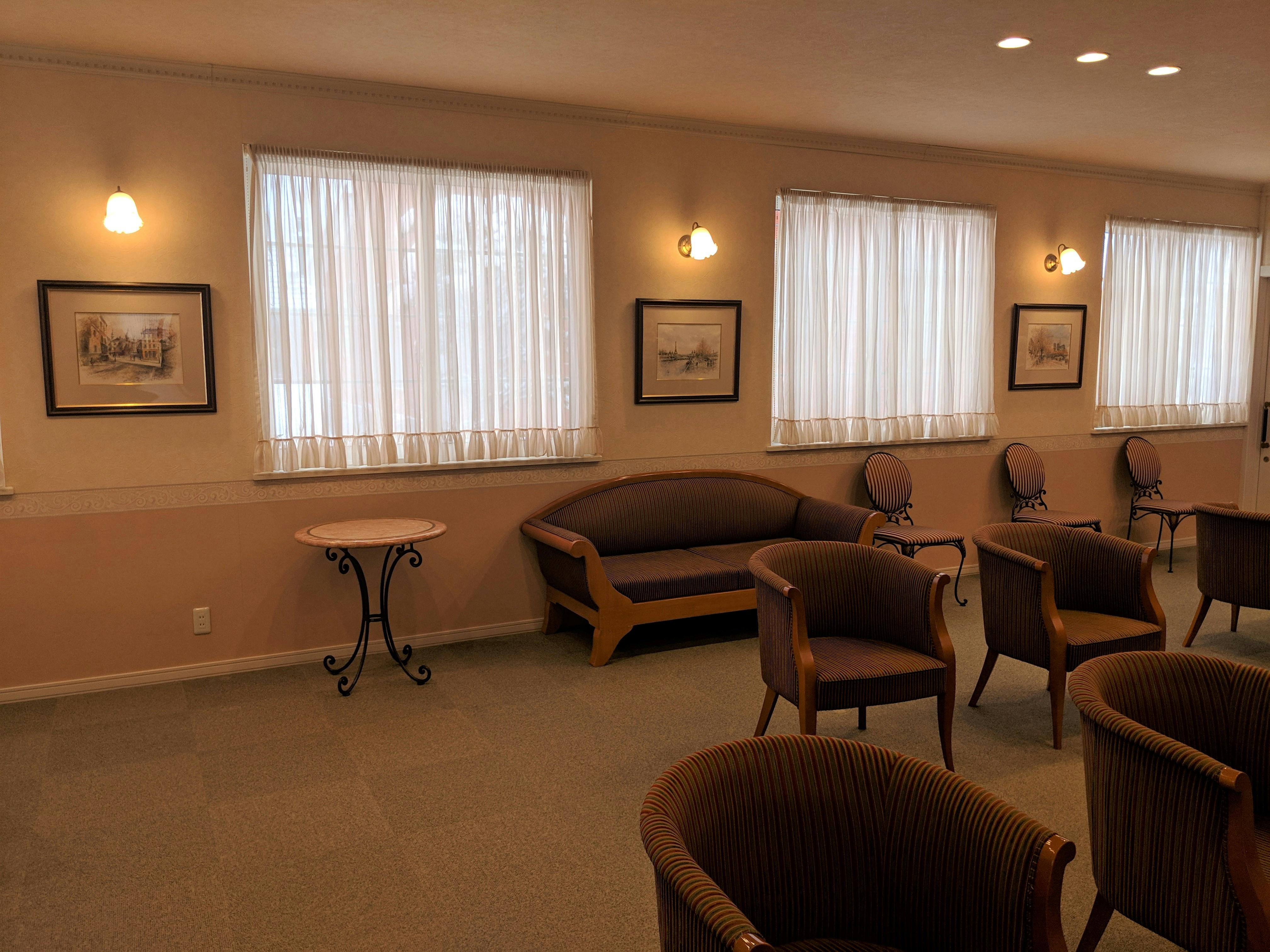 ふらの皮フ科待合室