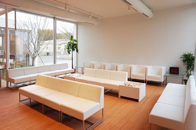 西真岡アクセプトインターナショナルクリニック待合