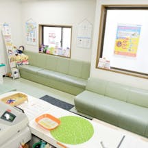 きくち医院待合室
