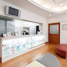 ゆみこ皮フ科クリニック受付