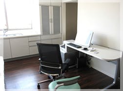 高根沢皮フ科クリニック診察室