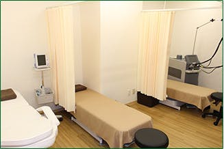 くりはら形成外科・皮フ科・美容皮フ科処置室