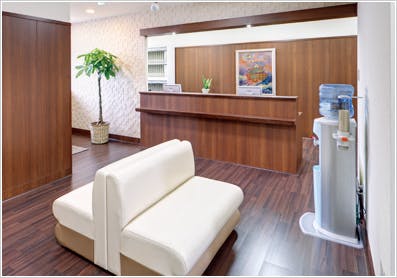 あきたすてらクリニック受付待合室
