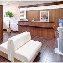 あきたすてらクリニック受付待合室