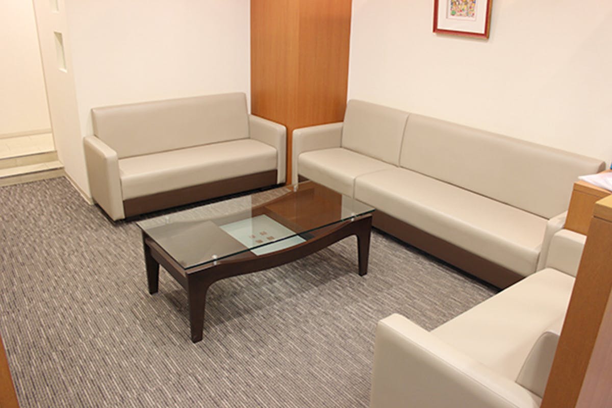 たまプラーザ南口クリニック待合室