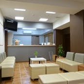 はすね駅西口内科待合室