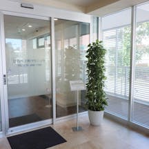 はる皮フ科クリニック入口