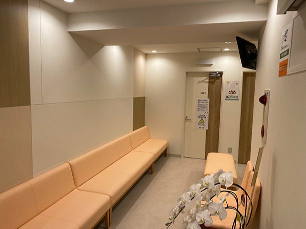 東京シティクリニック大山待合室