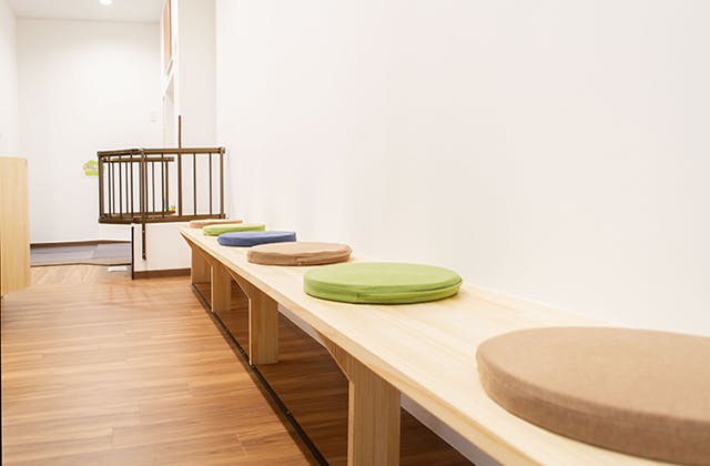 駅前ファミリアクリニック待合室