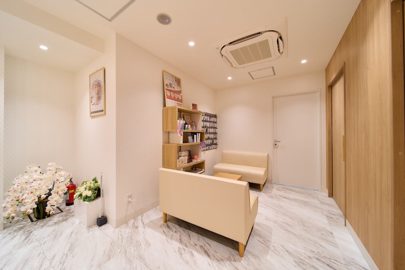 ホワイトニングサロンBeaute目黒デンタルオフィス待合室