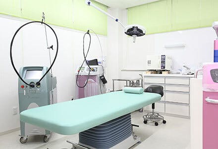 ますだ皮ふクリニック施術室