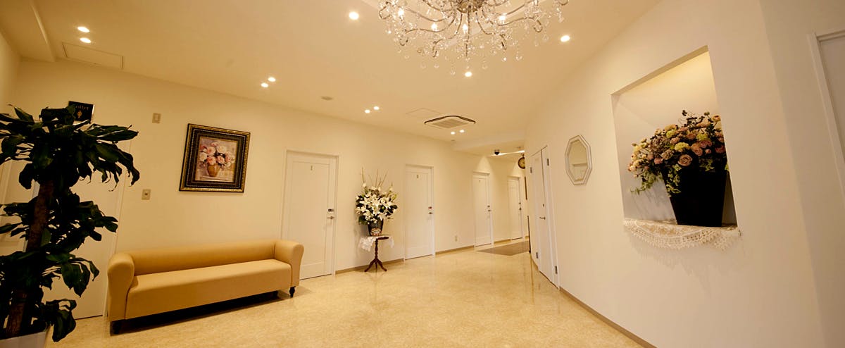 大道美容外科内科待合室