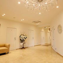 大道美容外科内科待合室