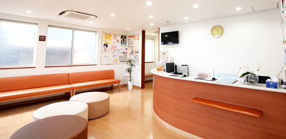 山田皮膚科待合室