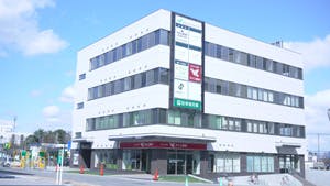 やまと皮膚科クリニック外観