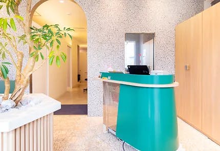 北千住駅前眼科受付