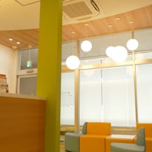 中須おにたけこどもクリニック待合室