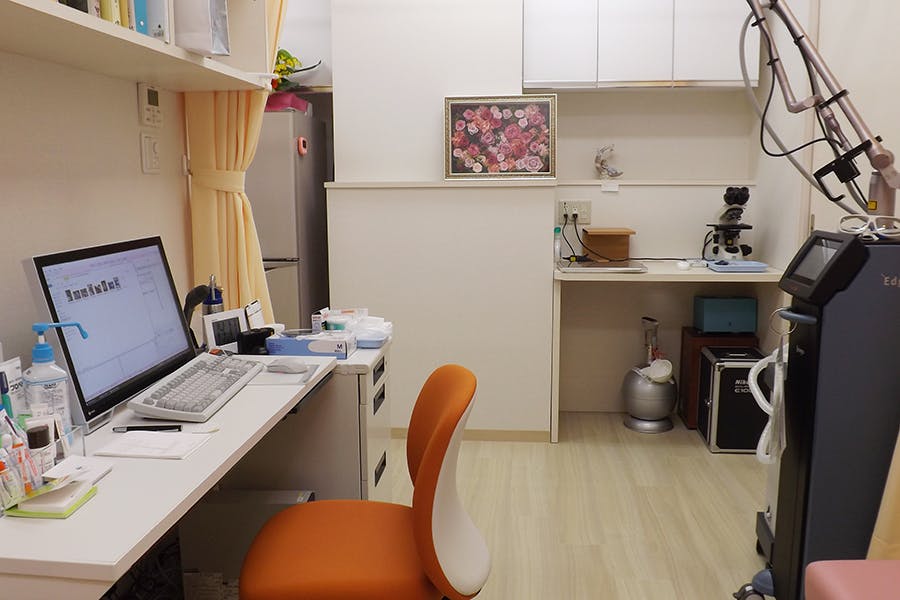 江戸通りおだ内科・皮フ科診察室