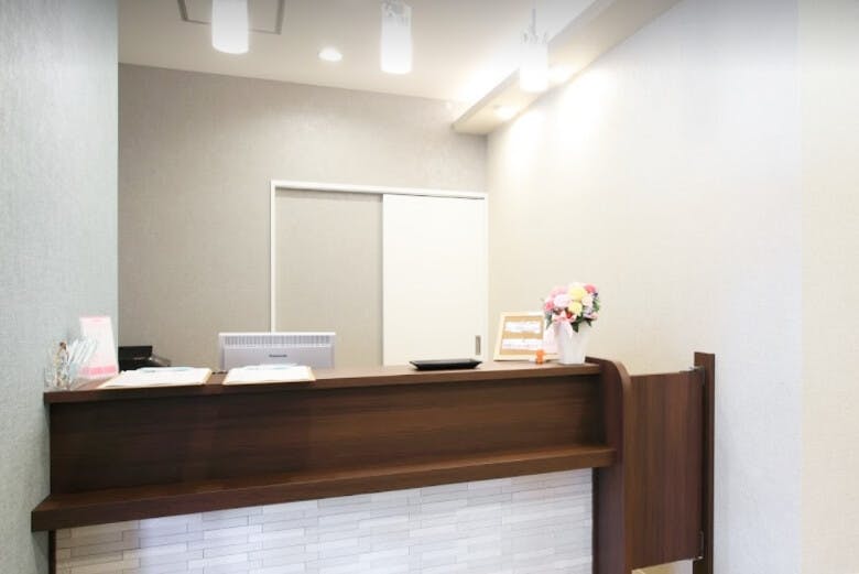 志木はなふさ皮膚科受付