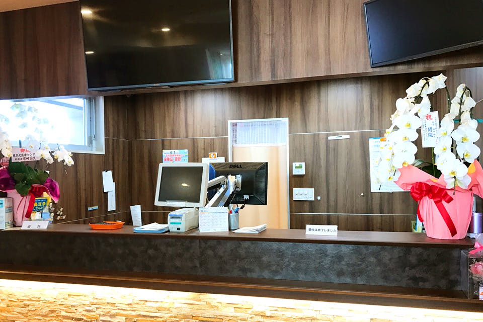 赤羽耳鼻咽喉科クリニック受付