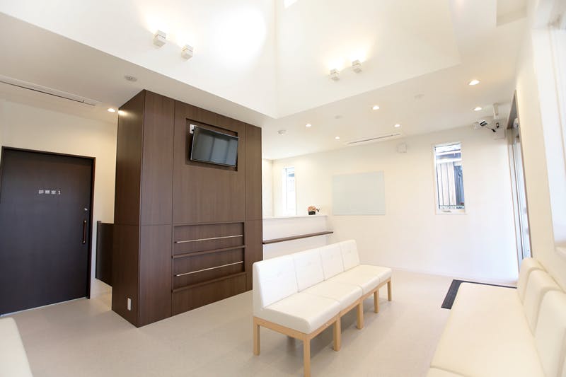 やましたクリニック受付 待合室