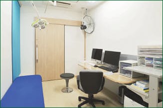 くりはら形成外科・皮フ科・美容皮フ科診察室