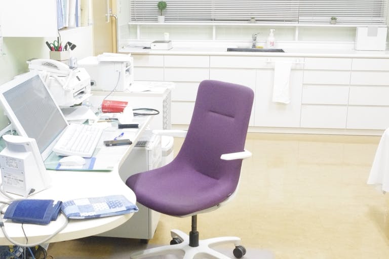 にし内科ハートクリニック診察室