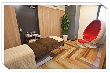 天神美容皮膚科師井美樹クリニック処置室