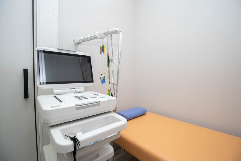 ふらっトクリニック稲毛処置室