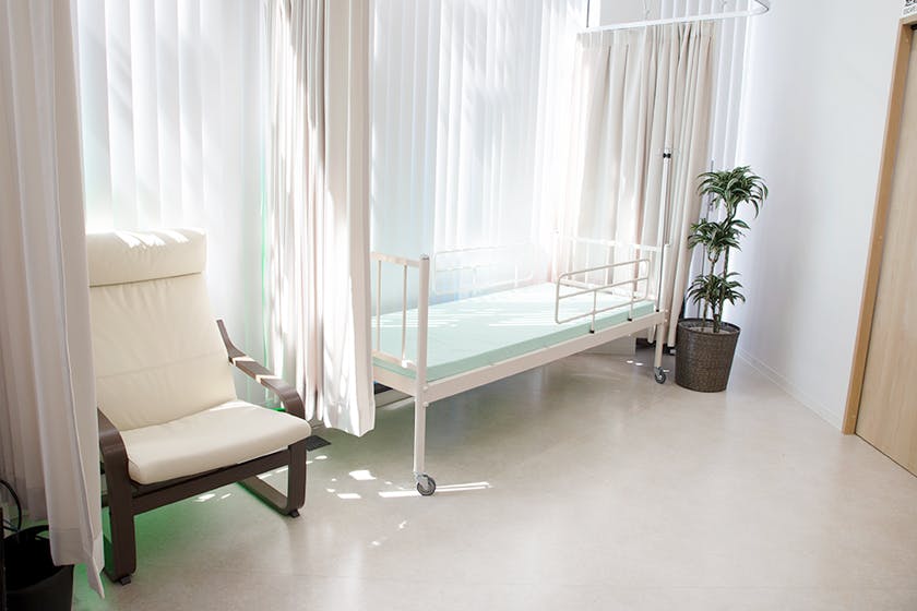 こまい腎・泌尿器科クリニック処置室