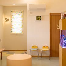 皮フ科いちかわクリニック待合室