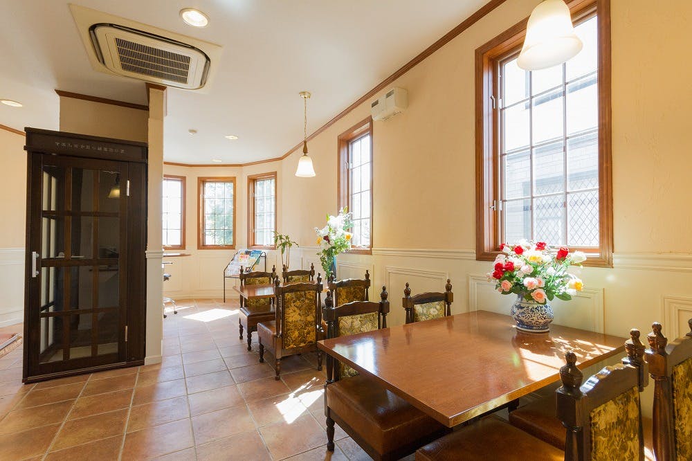 前野クリニック談話室