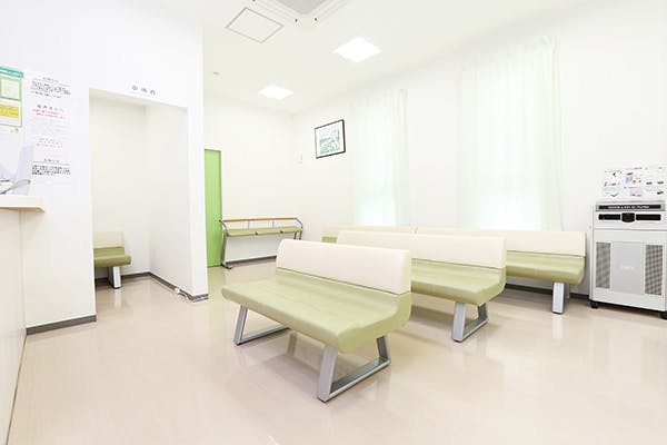 なかじまクリニック待合室