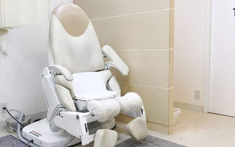 南森町レディースクリニック 南森町院診察室